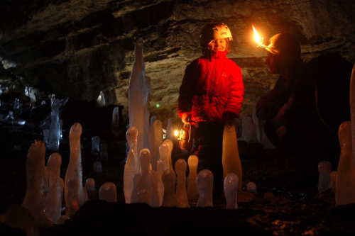 Malá Stanišovská jeskyně, ledové krápníky.